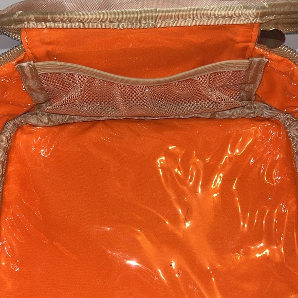 Stephanie Johnson Belize Jenny train case-NEW-interior bag not included-NWT - Picture 6 of 16